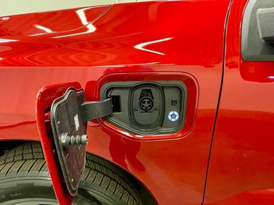 2023 Ford F-150 Lightning LARIAT®