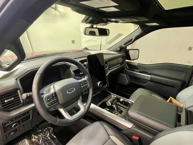 2023 Ford F-150 Lightning LARIAT®