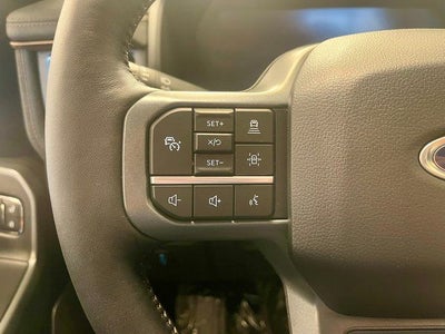 2023 Ford F-150 Lightning LARIAT®