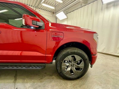 2023 Ford F-150 Lightning LARIAT®