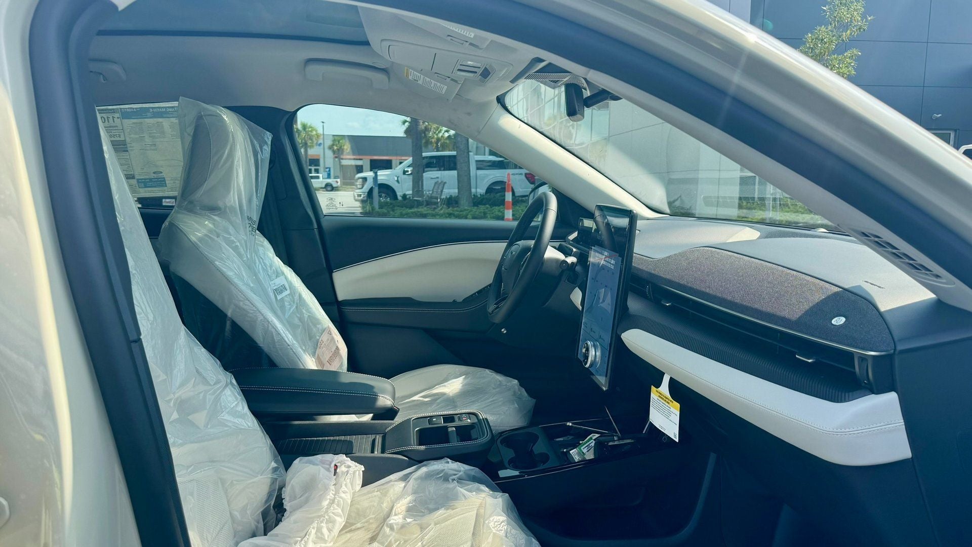 2025 Ford Mustang Mach-E Premium