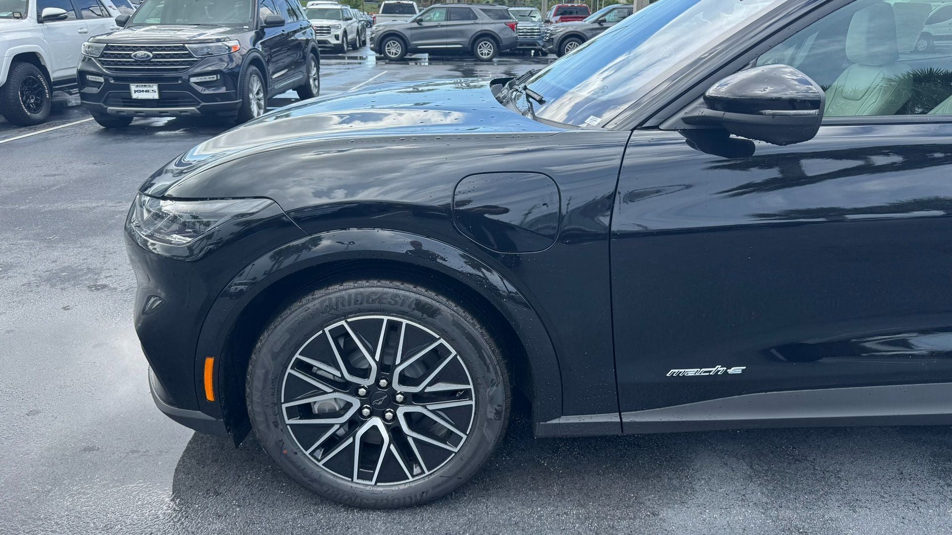 2025 Ford Mustang Mach-E Premium