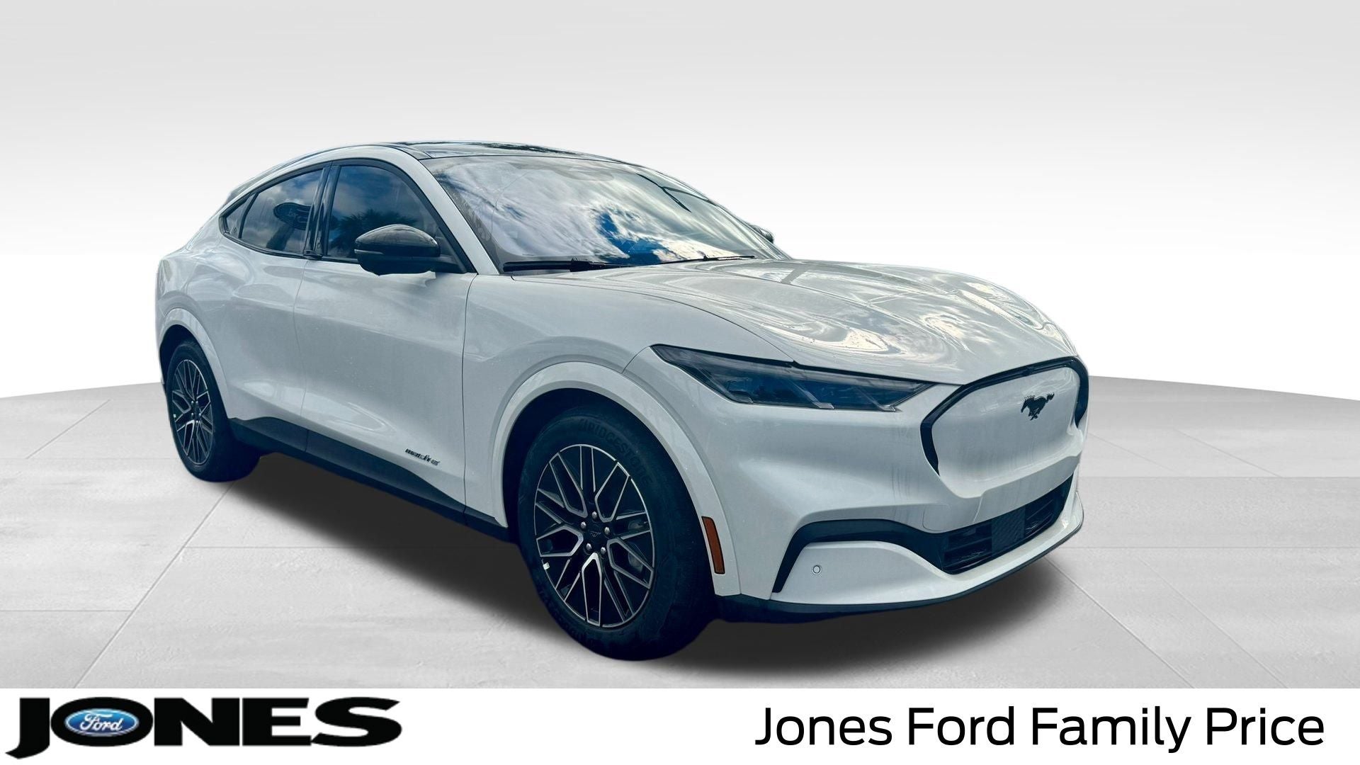 2025 Ford Mustang Mach-E Premium