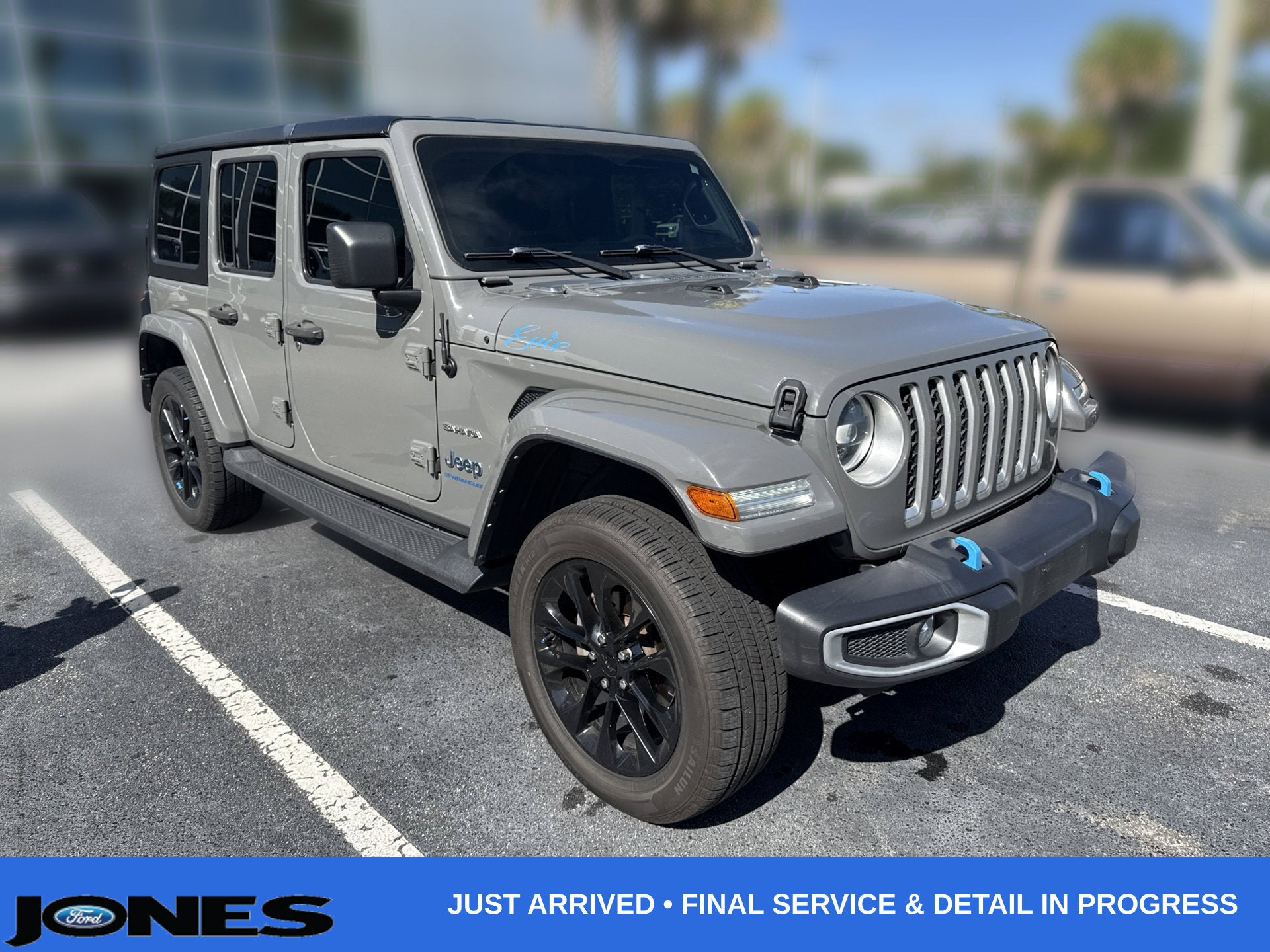 2023 Jeep Wrangler Sahara 4xe