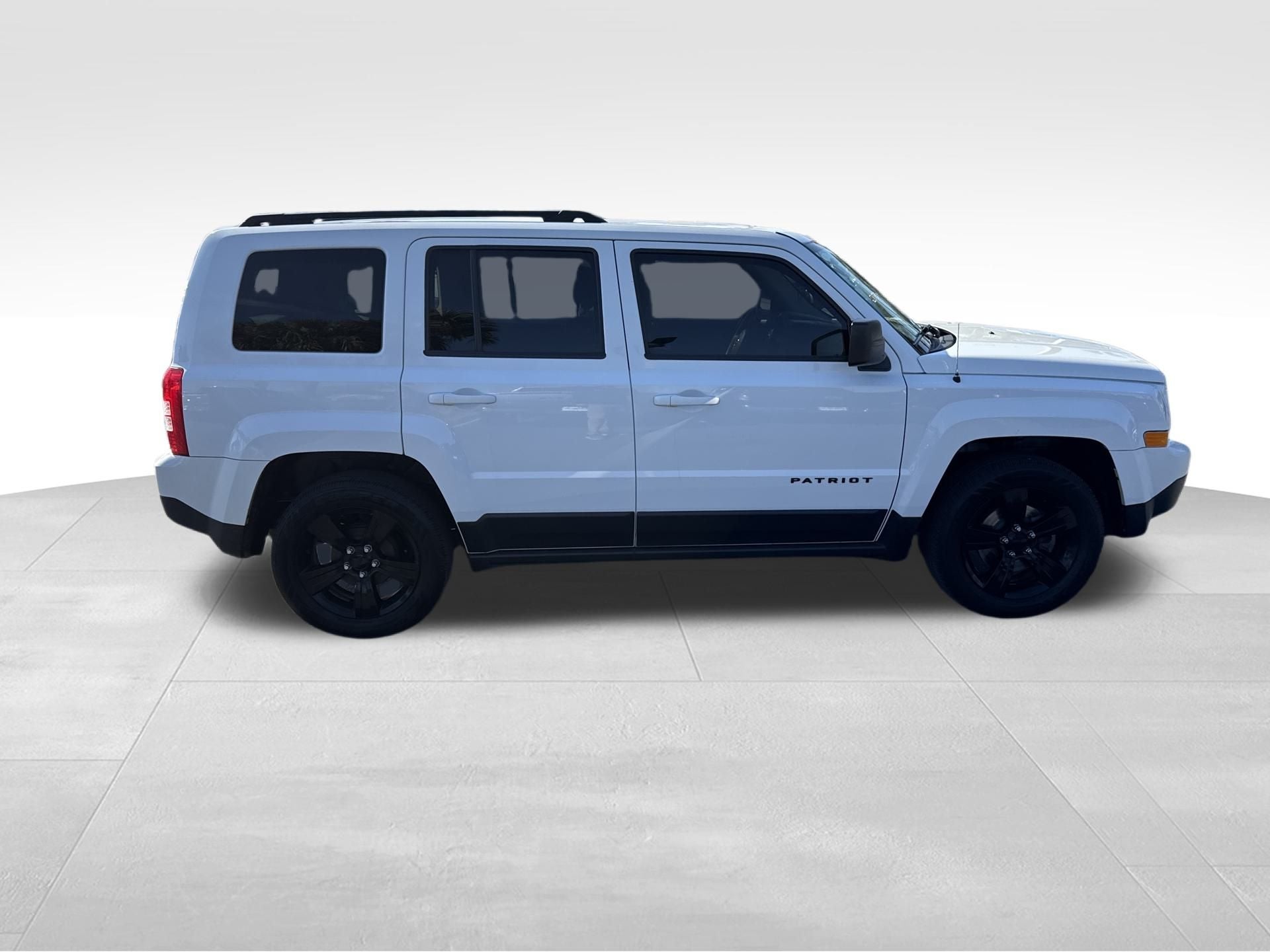 2014 Jeep Patriot Altitude FWD
