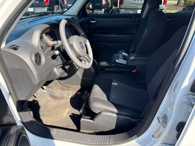 2014 Jeep Patriot Altitude FWD