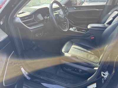 2022 Jeep Grand Cherokee L Limited 4WD