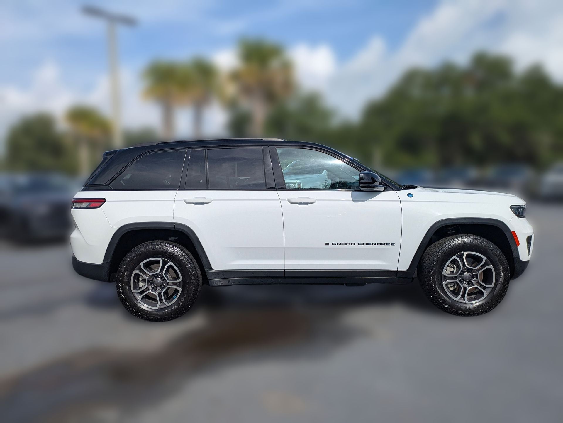 2022 Jeep Grand Cherokee Trailhawk 4xe