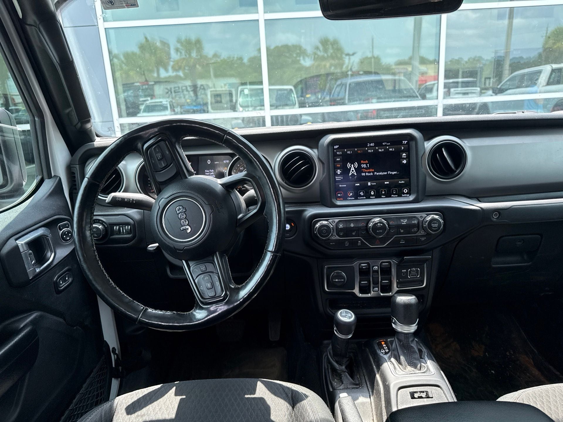 2021 Jeep Gladiator Sport