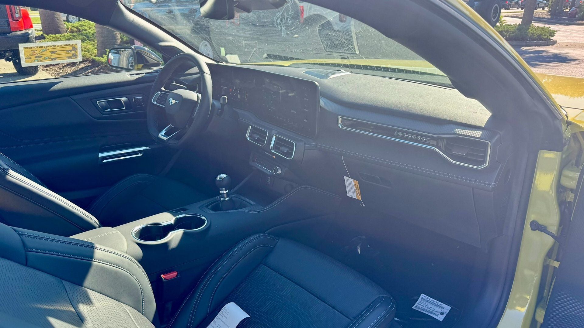 2025 Ford Mustang GT Premium Fastback