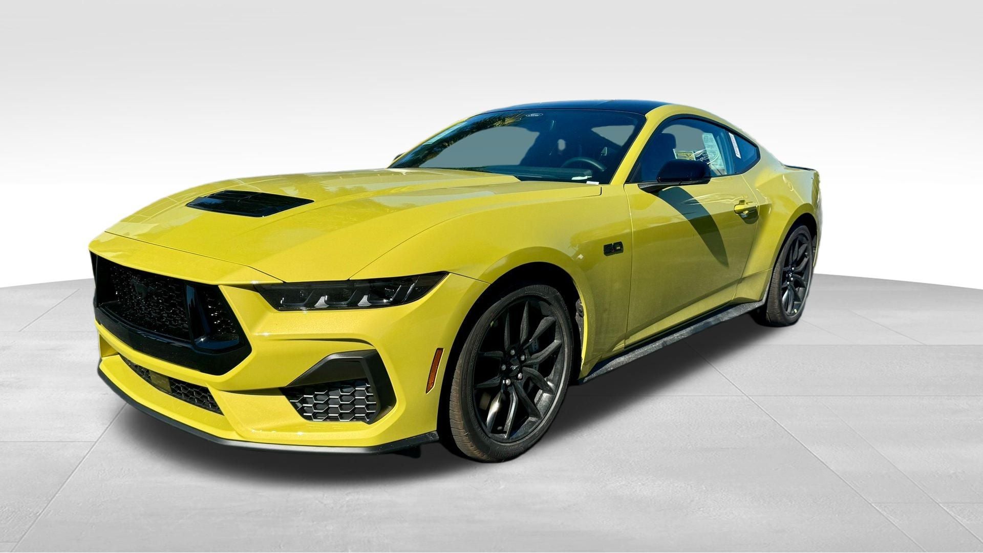 2025 Ford Mustang GT Premium Fastback