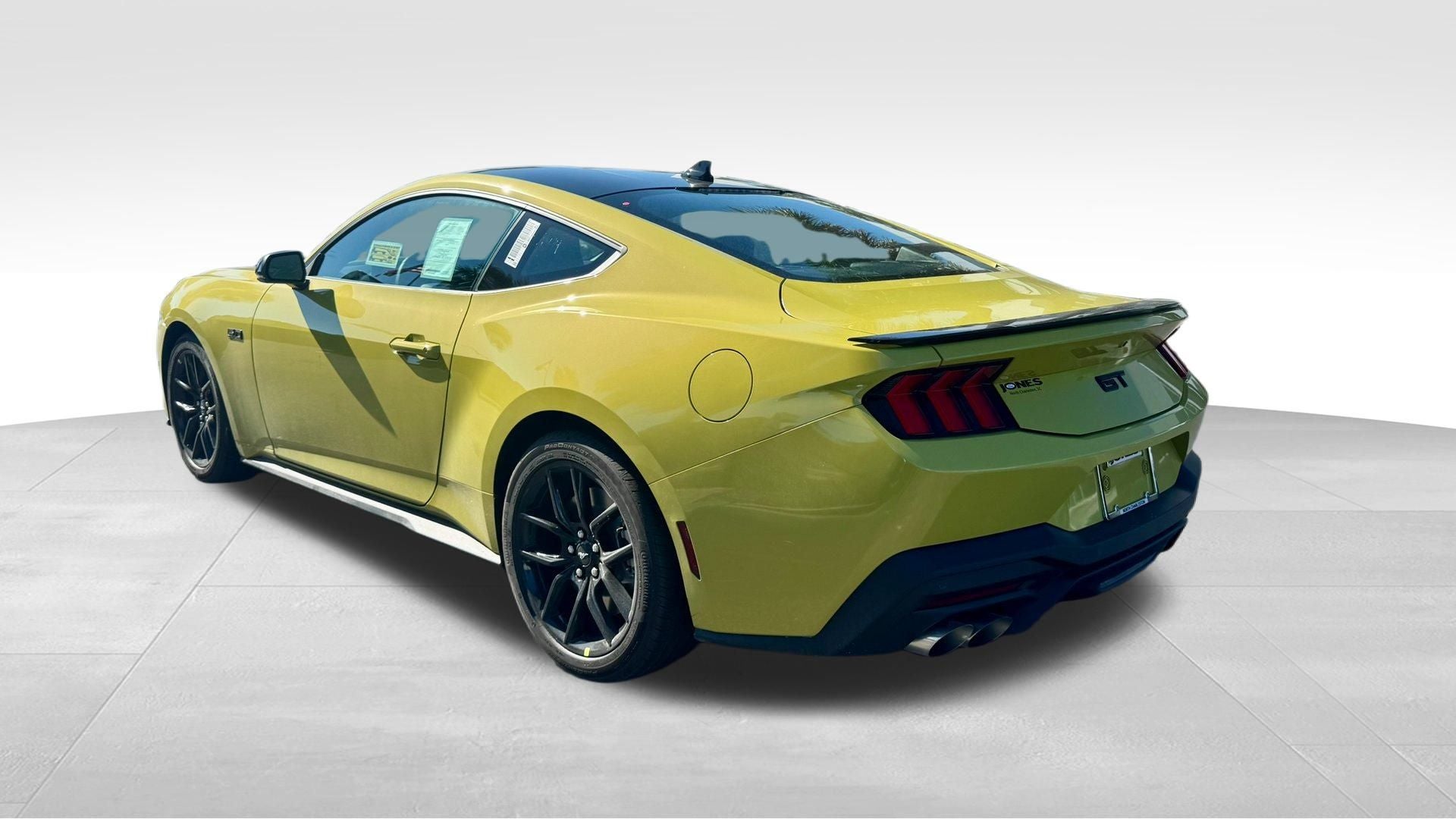 2025 Ford Mustang GT Premium Fastback