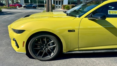 2025 Ford Mustang GT Premium Fastback