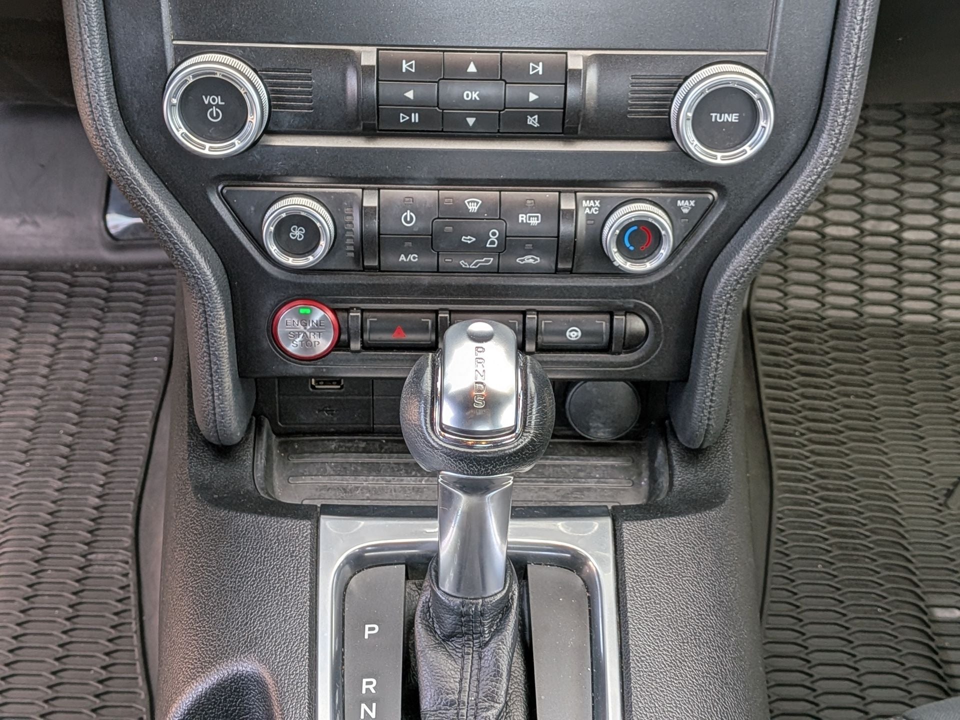 2020 Ford Mustang EcoBoost