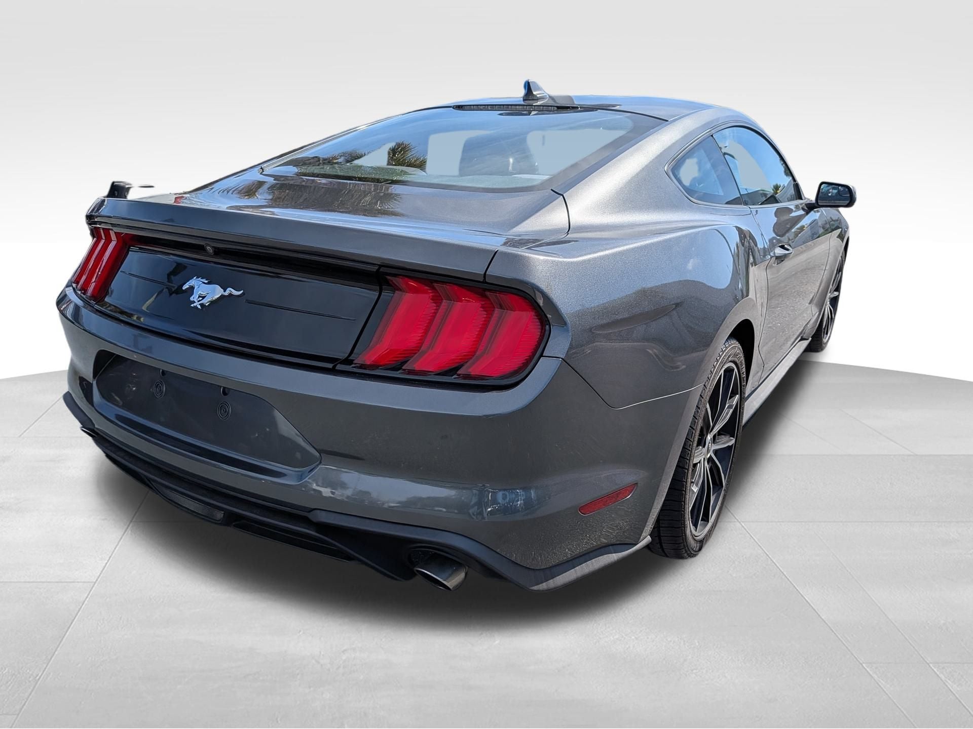 2020 Ford Mustang EcoBoost