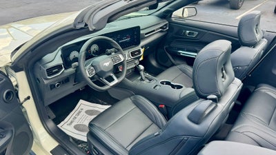 2025 Ford Mustang GT Premium Convertible