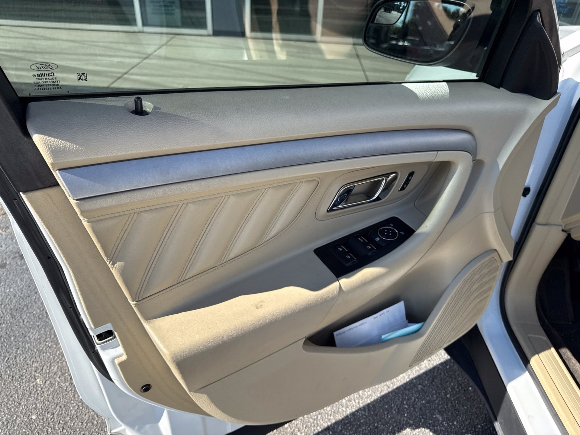 2015 Ford Taurus SE