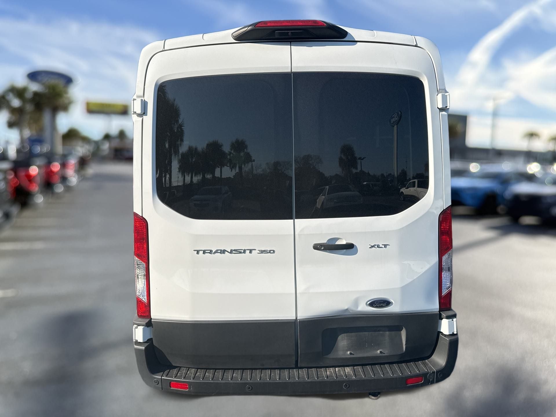 2022 Ford Transit-350 XLT