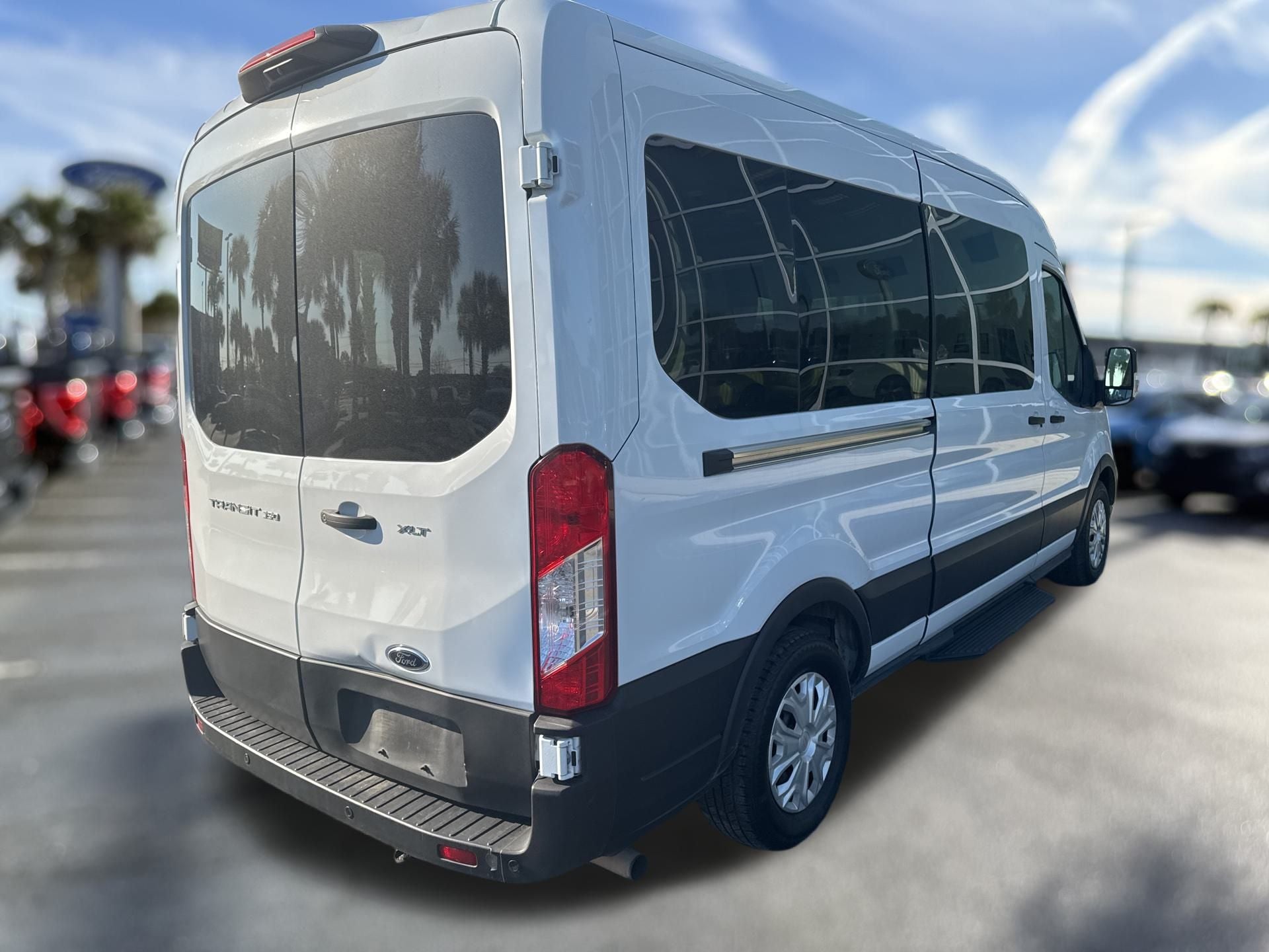 2022 Ford Transit-350 XLT