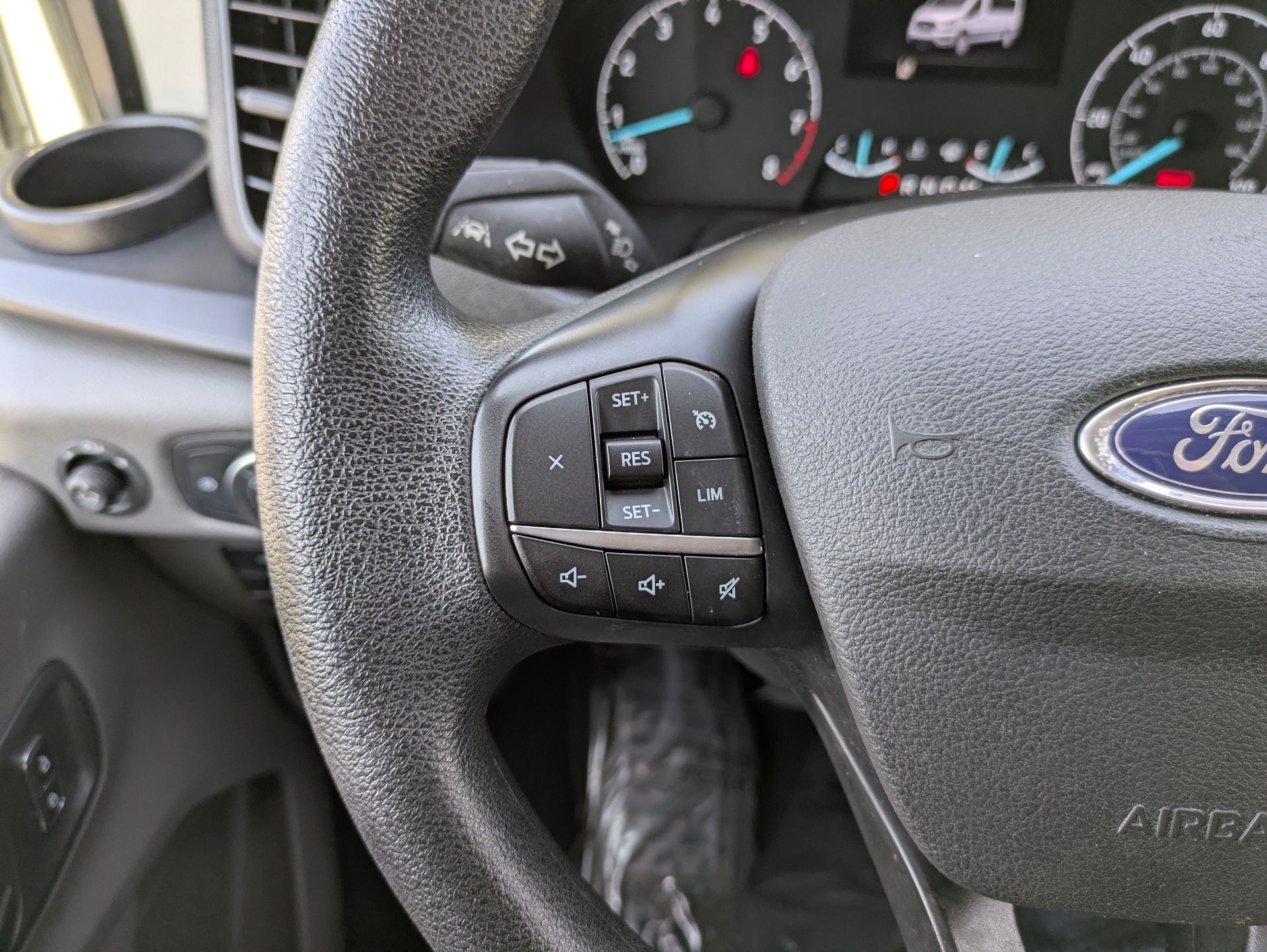 2022 Ford Transit-350 XLT