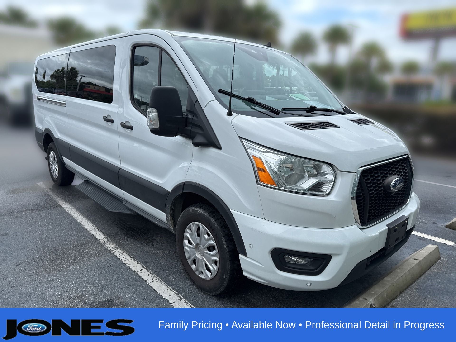 2022 Ford Transit-350 XLT