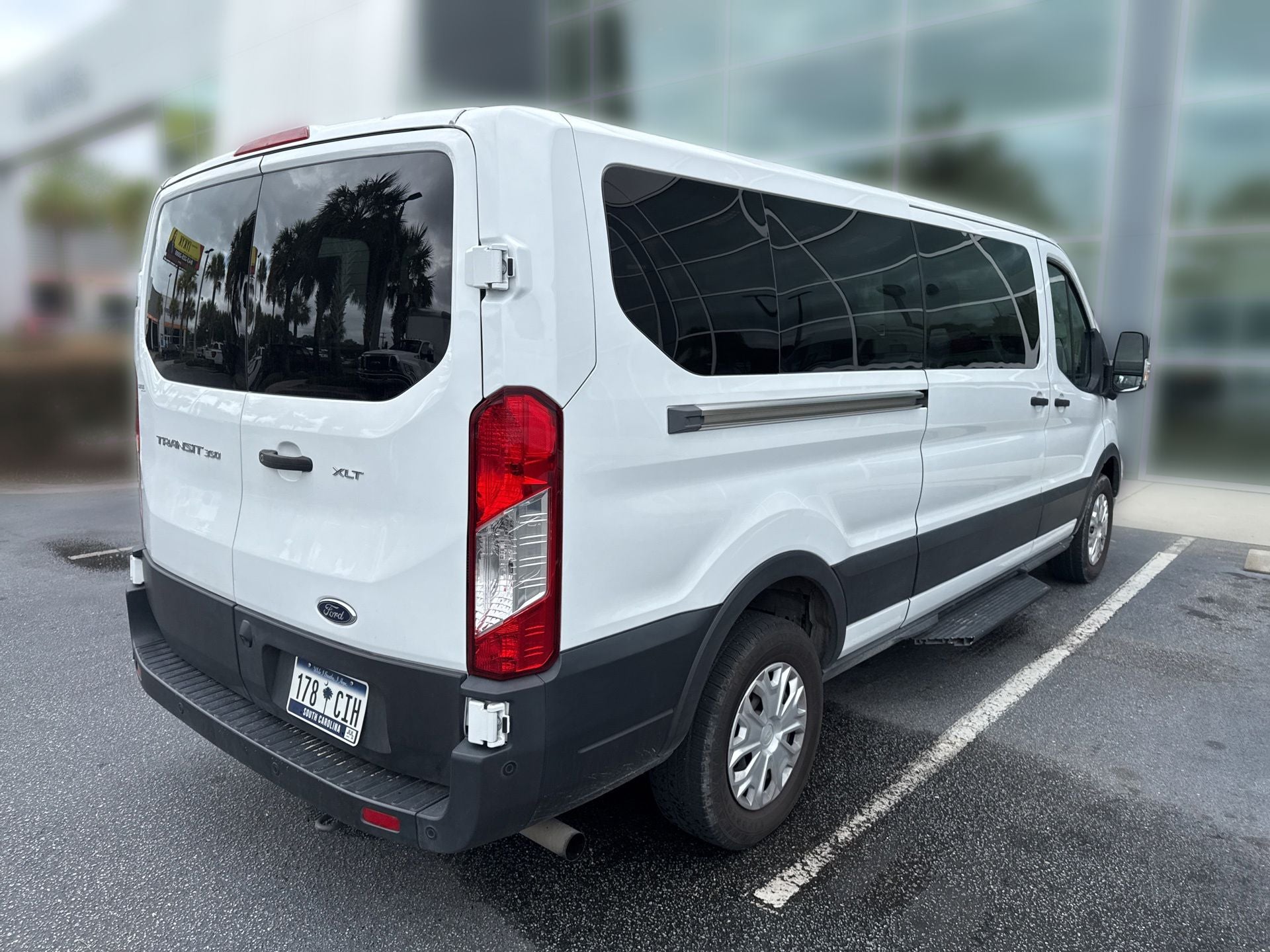 2022 Ford Transit-350 XLT