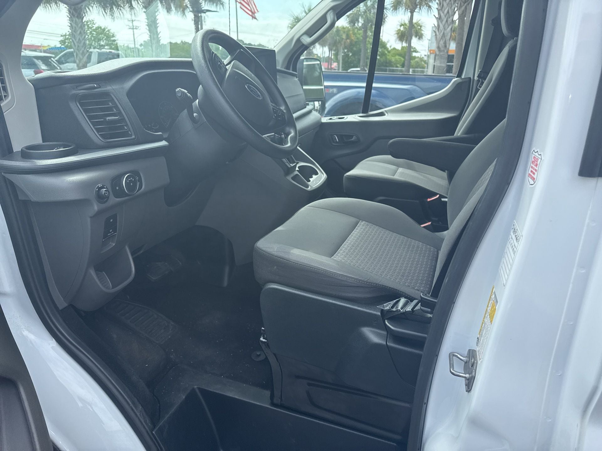 2024 Ford Transit-350 XLT