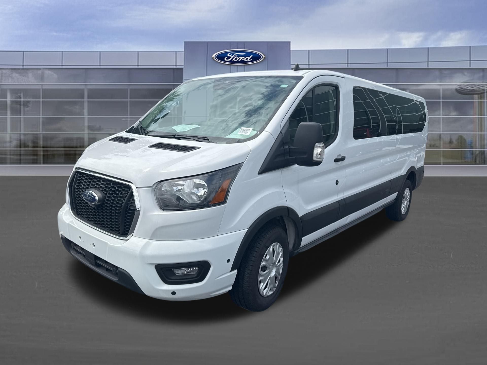 2024 Ford Transit-350 XLT