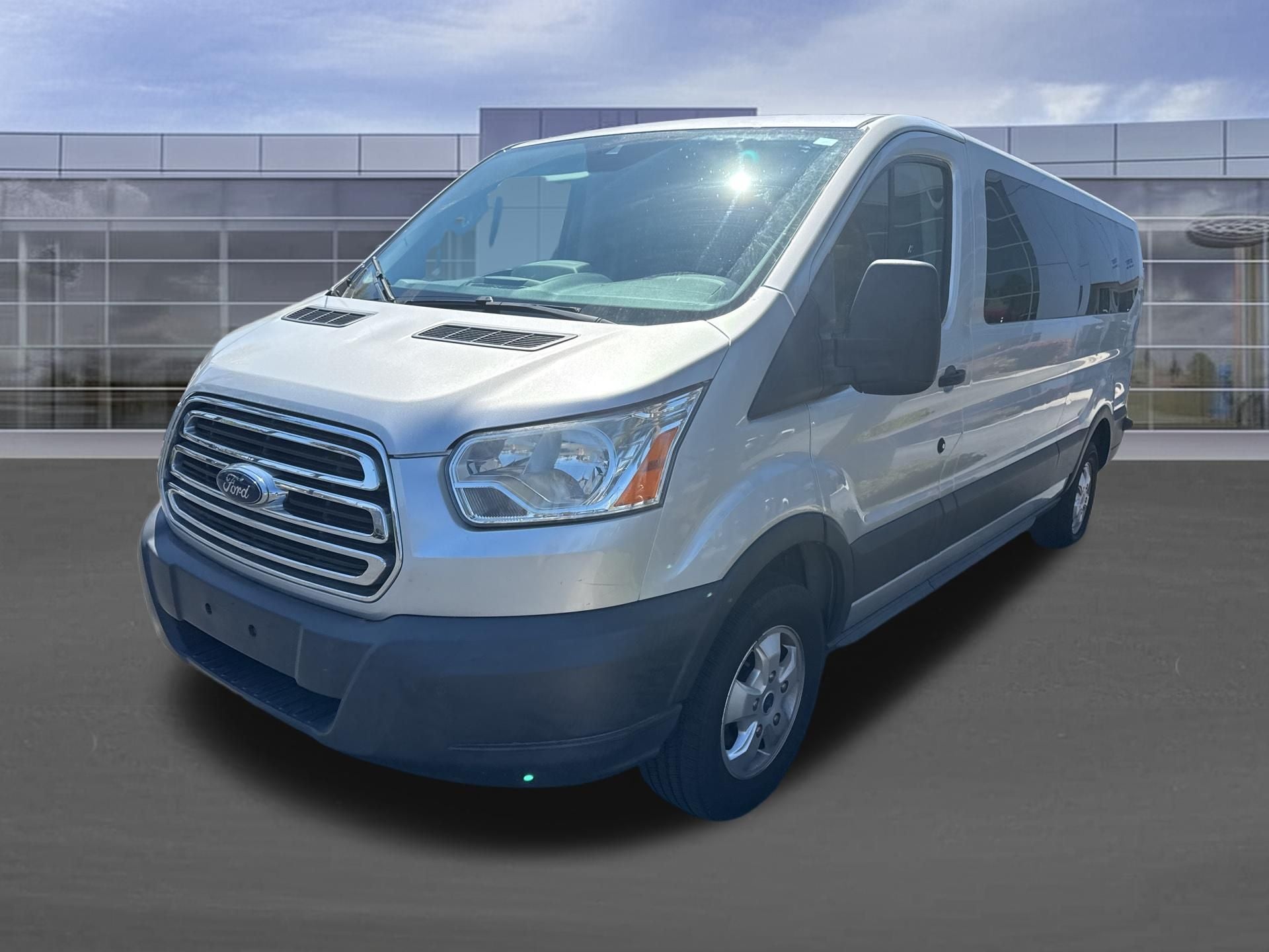 2017 Ford Transit-350 XLT