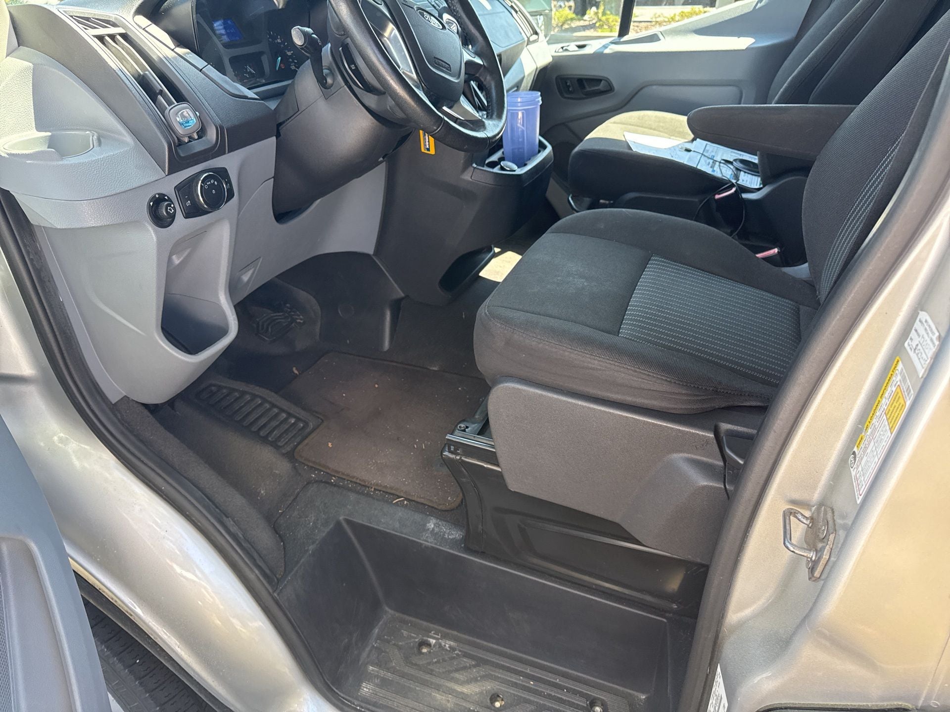 2017 Ford Transit-350 XLT