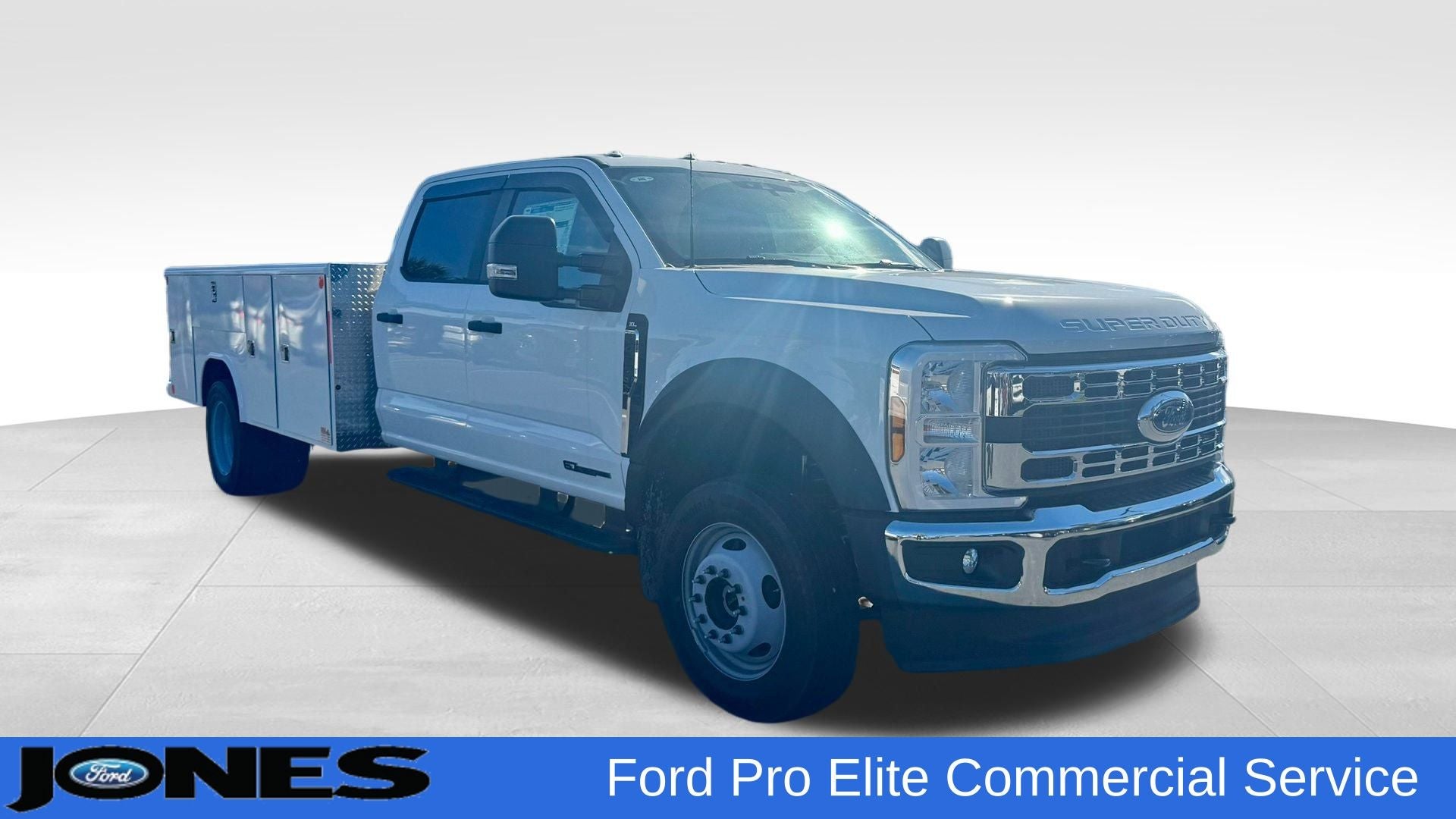 2025 Ford F-450 F-450® XL