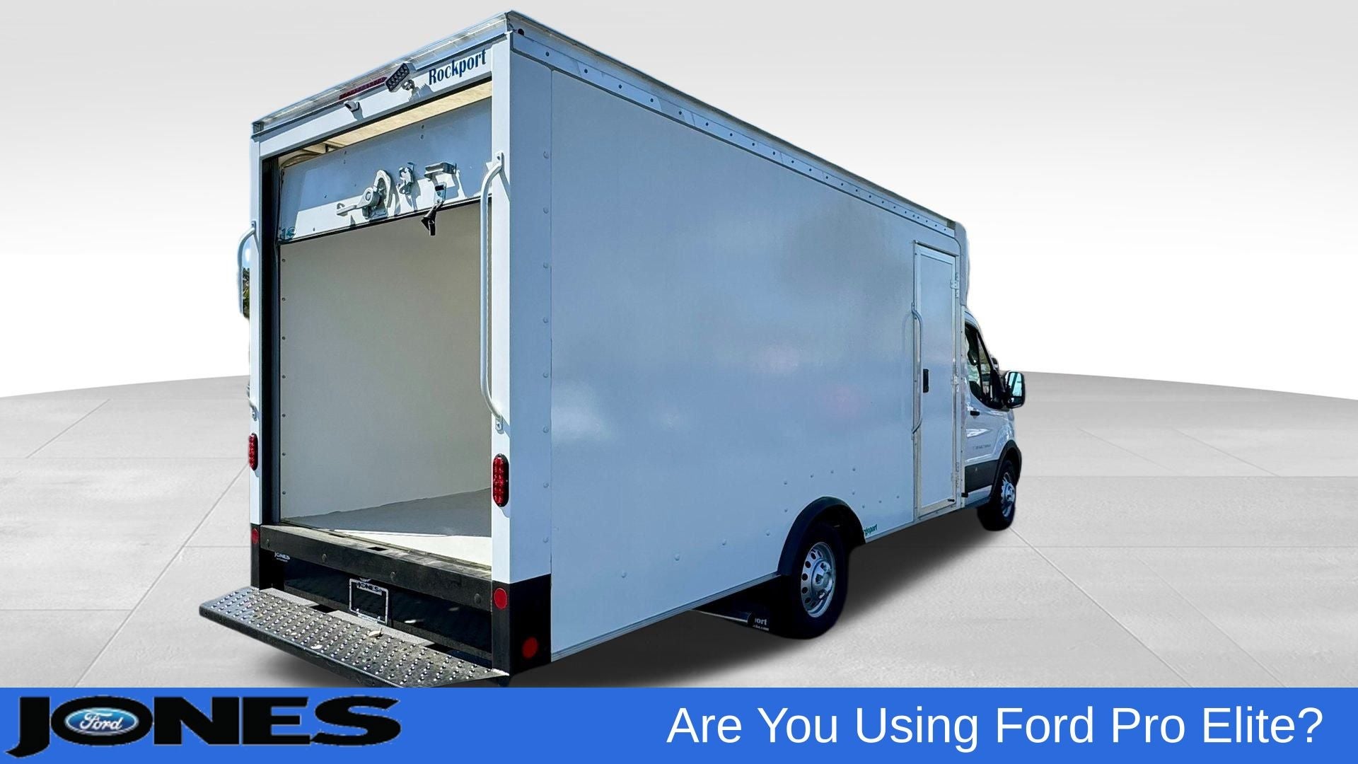 2024 Ford Transit-350 Cutaway