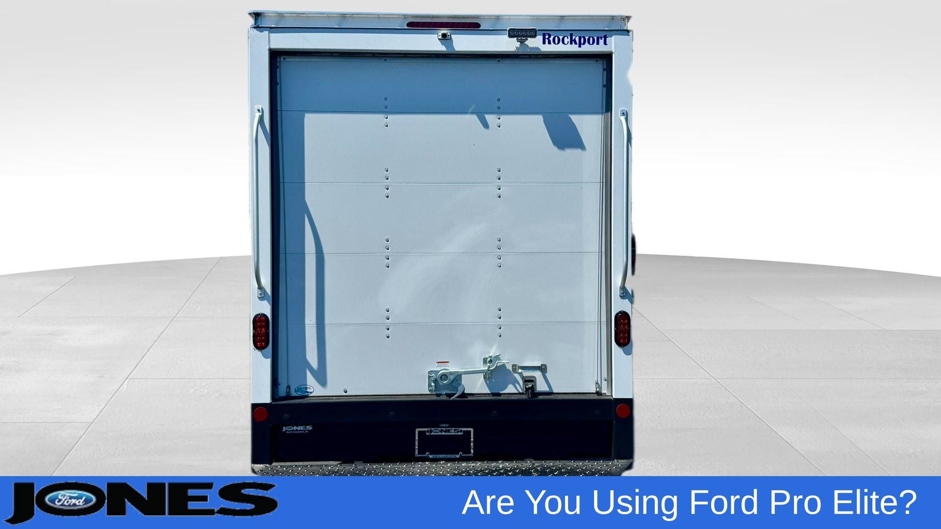 2024 Ford Transit-350 Cutaway