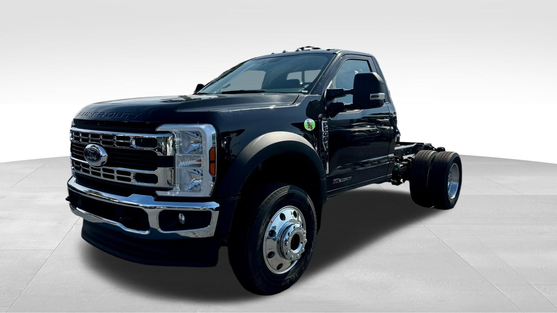 2026 Ford F-600SD F-600® XLT