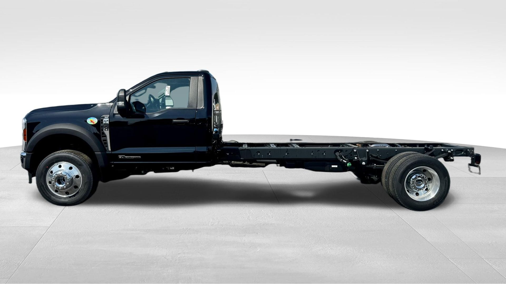 2026 Ford F-600SD F-600® XLT