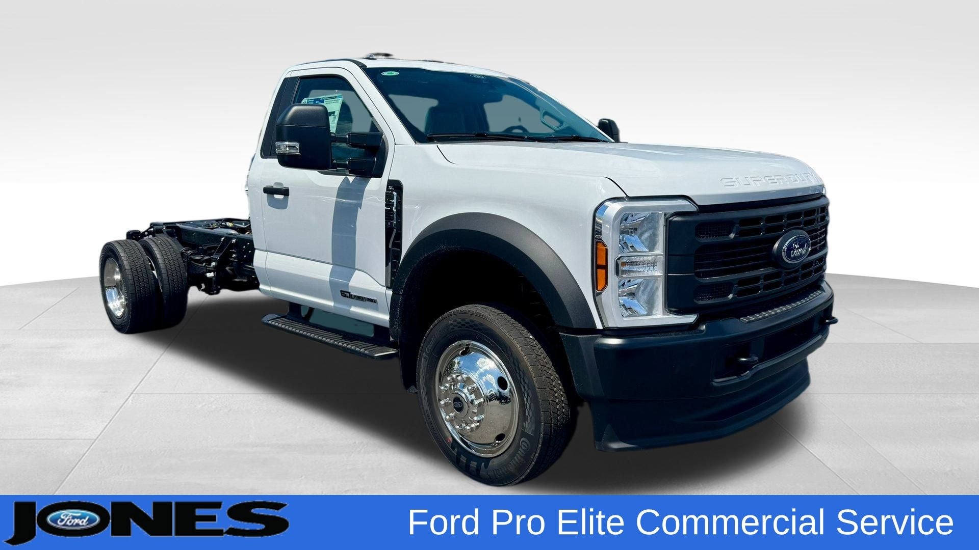 2025 Ford F-550SD F-550® XL