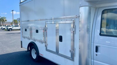 2024 Ford E-350SD E-350 SRW