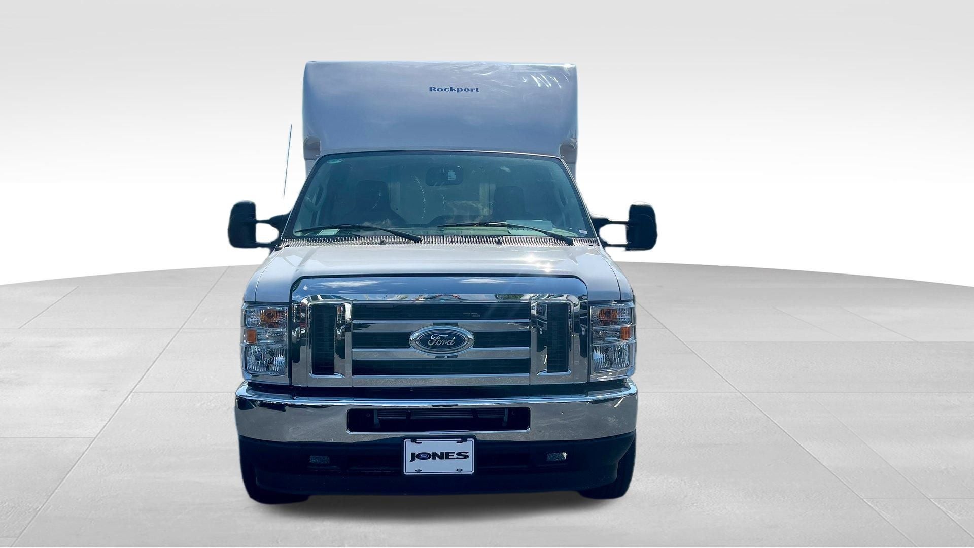 2025 Ford E-350SD E-350 SRW