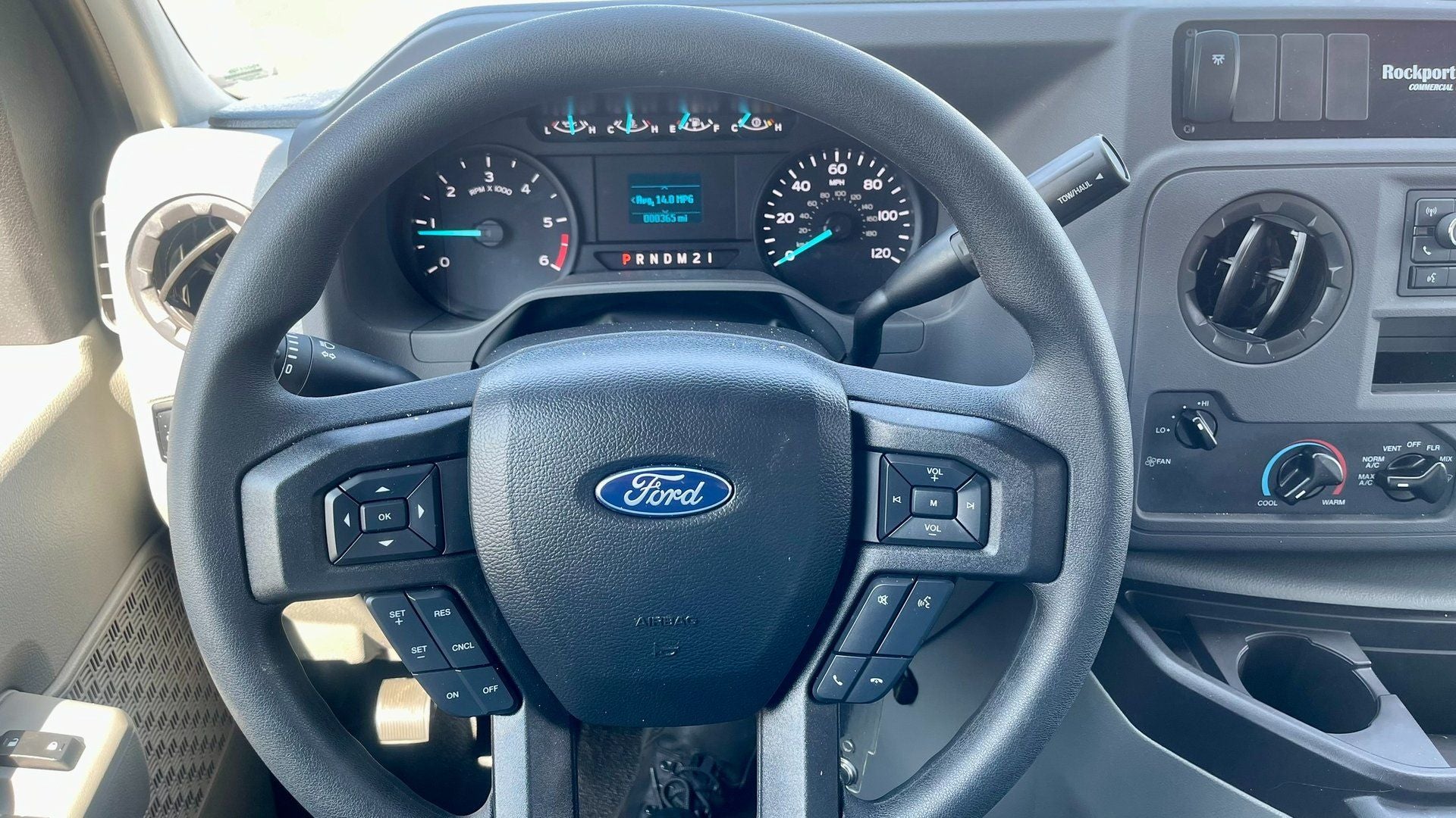 2025 Ford E-350SD E-350 SRW