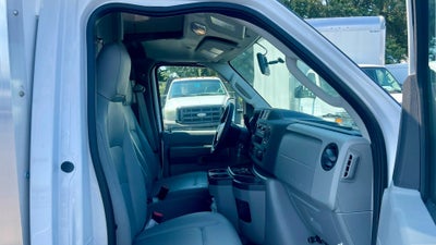 2025 Ford E-350SD E-350 SRW
