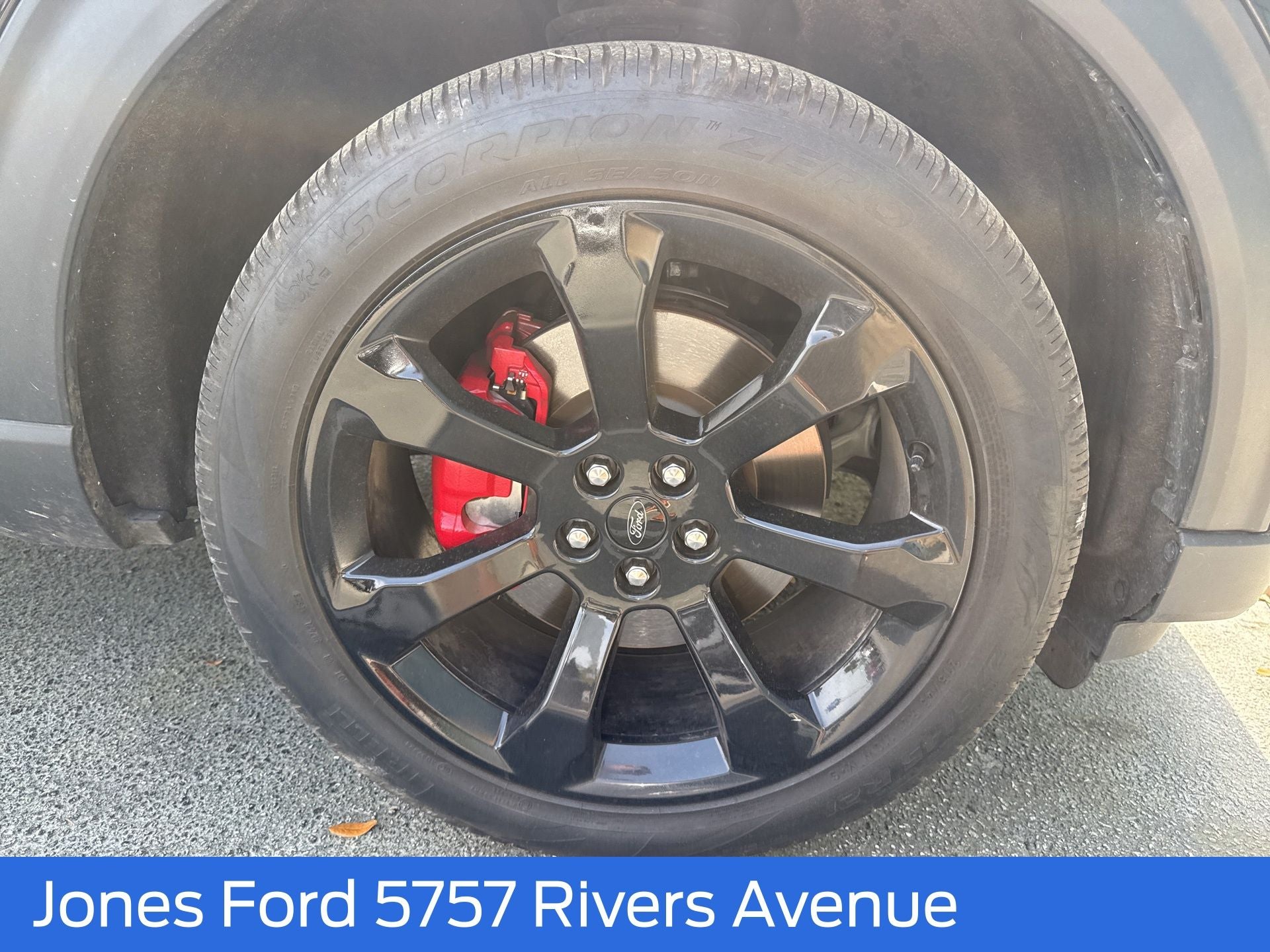 2024 Ford Explorer ST