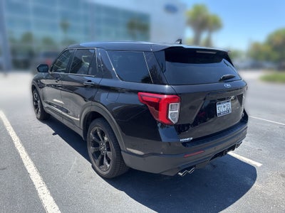 2022 Ford Explorer ST