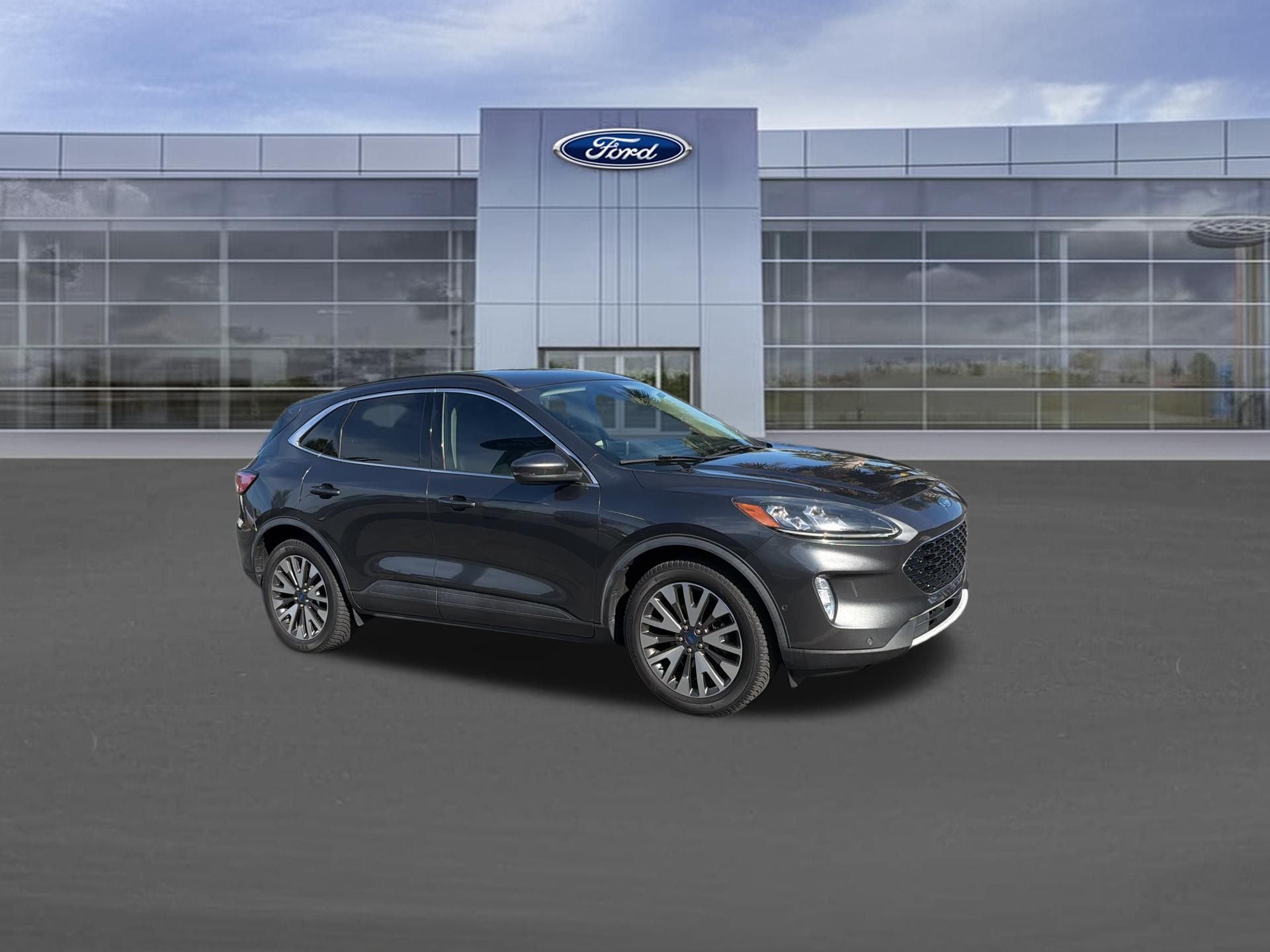 2020 Ford Escape Titanium