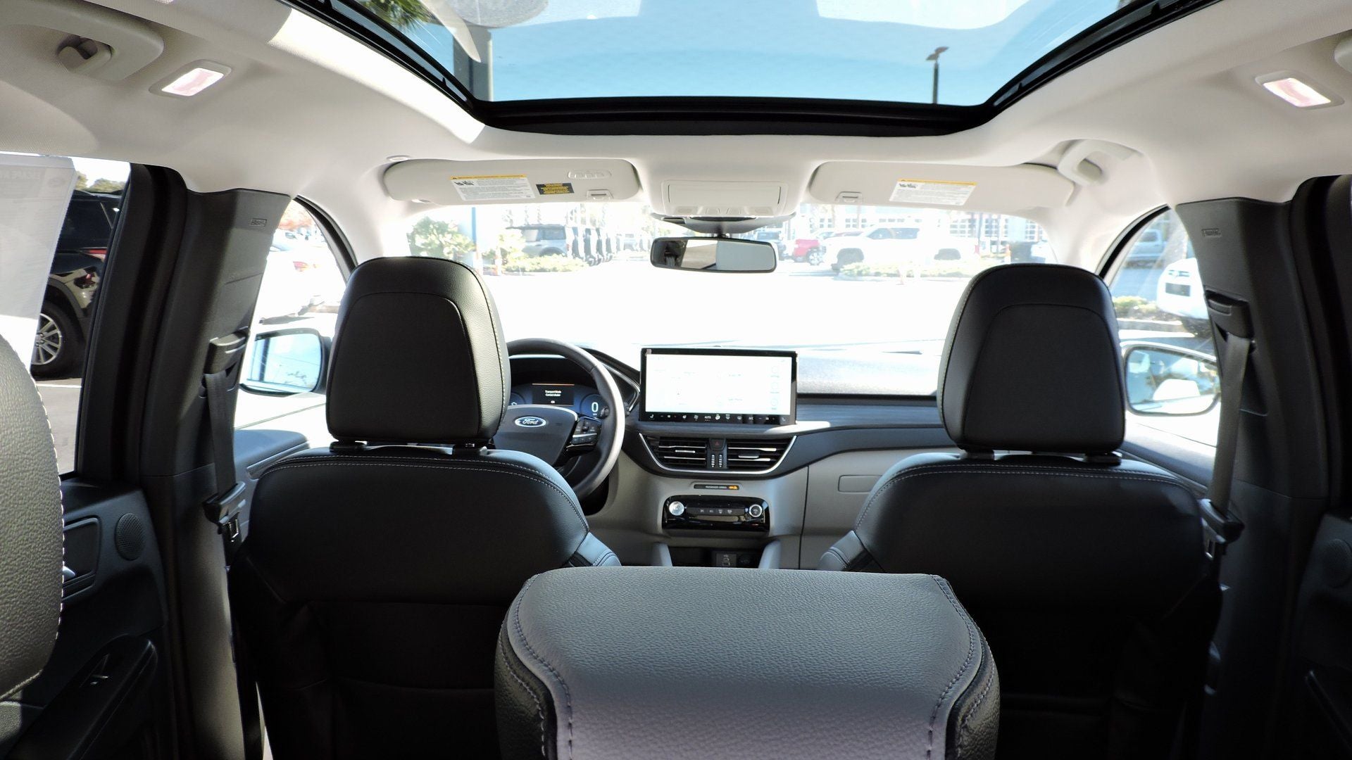 2026 Ford Escape Hybrid Platinum™