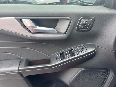 2026 Ford Escape Hybrid Platinum™