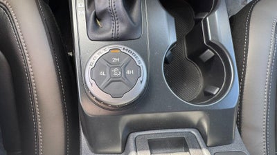 2025 Ford Bronco Outer Banks®