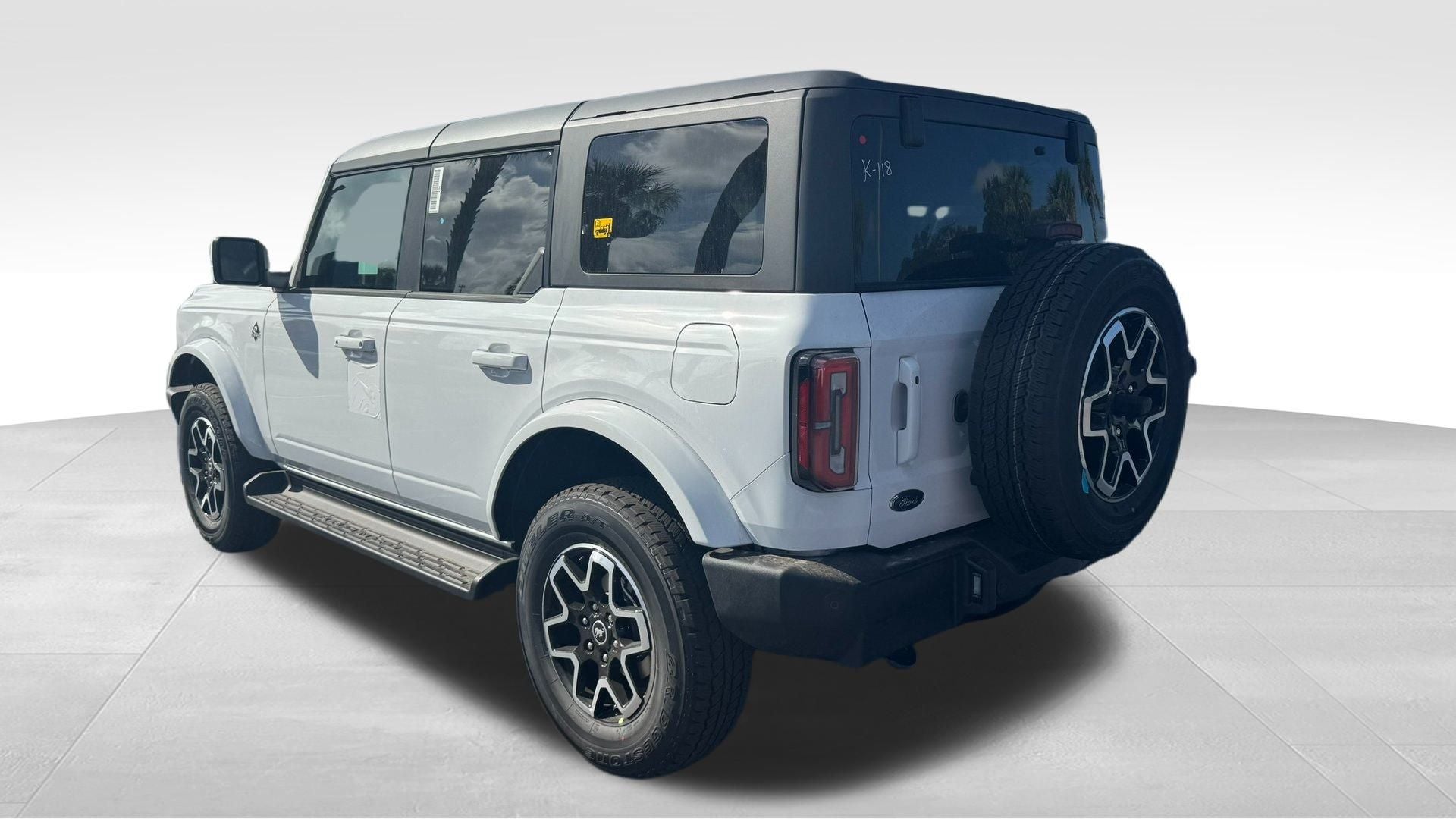 2025 Ford Bronco Outer Banks®