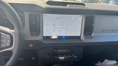 2025 Ford Bronco Outer Banks®