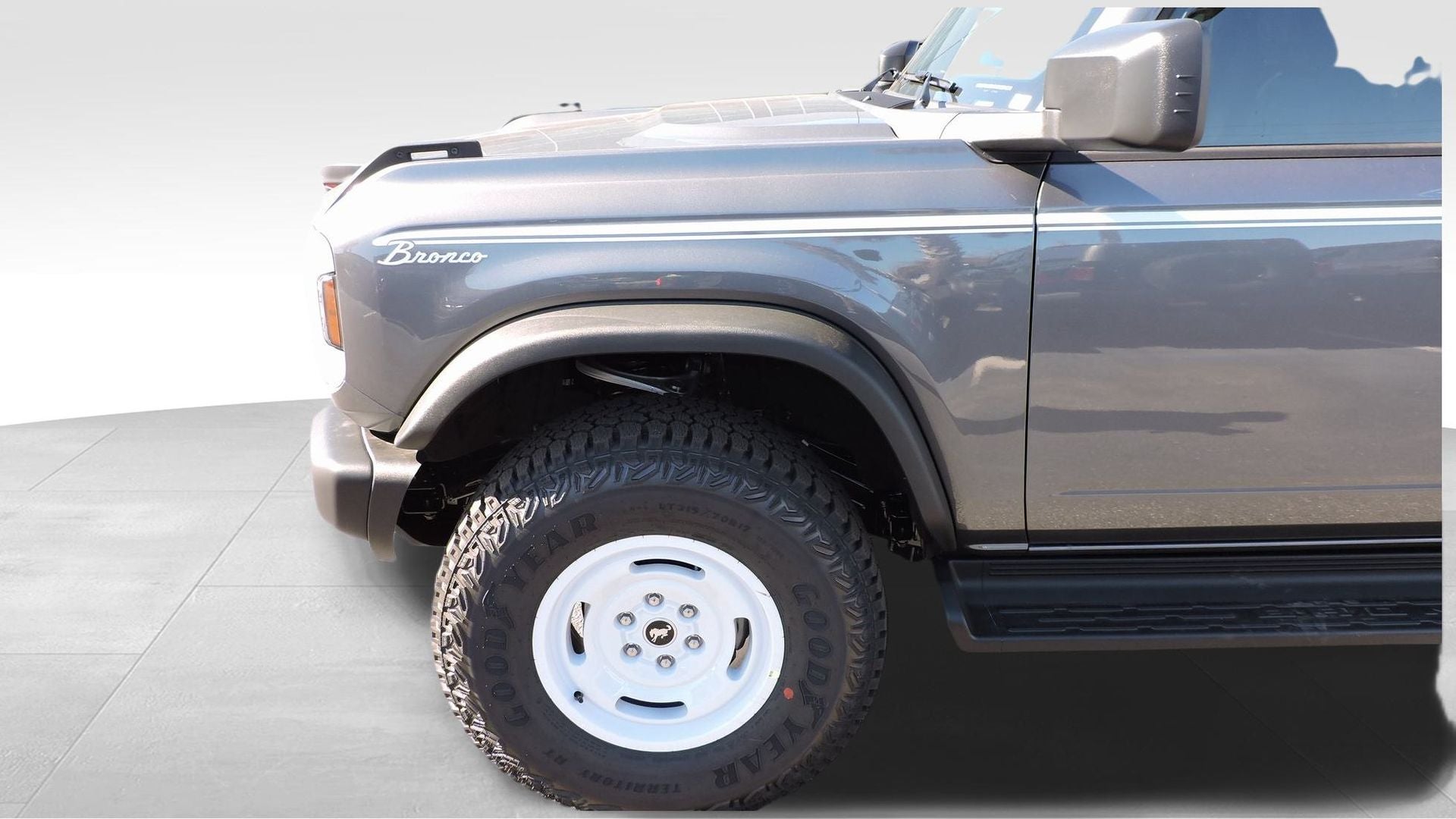 2025 Ford Bronco Heritage Edition