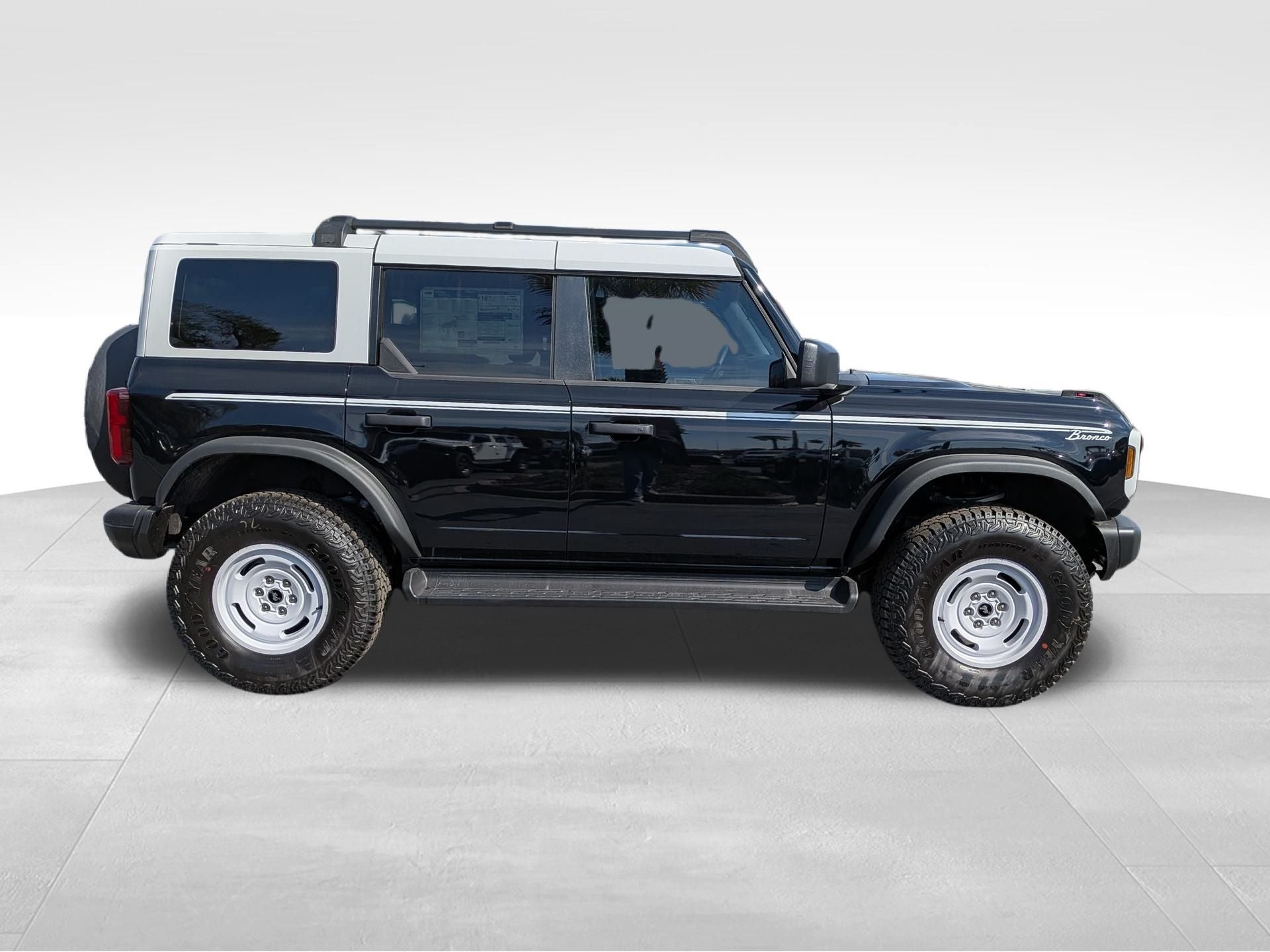 2025 Ford Bronco Heritage Edition